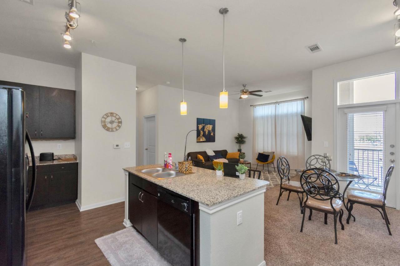 Charming Suite With Gym Near Nrg Medical Center Houston Ngoại thất bức ảnh